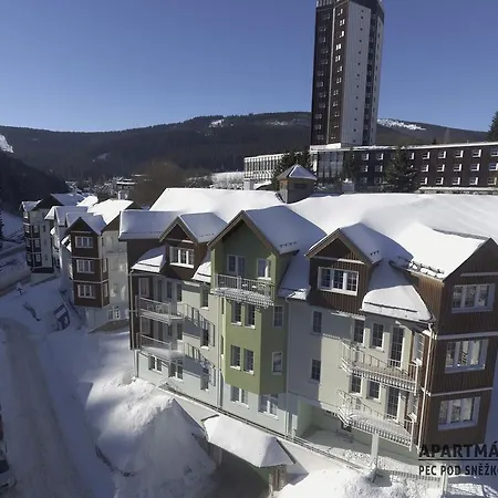 Apartman Pec Pod Snezkou * ペツ・ポト・スニェシュコウ