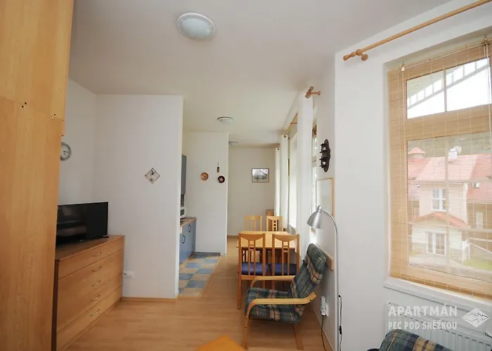Apartman Pec Pod Snezkou Apartment